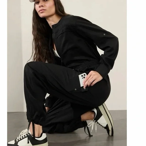 Athleta Celestial Utility Black Jumpsuit Size Small - Picture 3 of 12